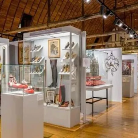 L'intemporel - A 300m De La Gare De アパート