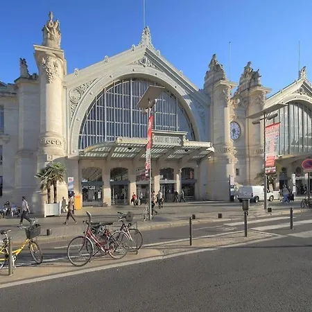 L'intemporel - A 300m De La Gare De *