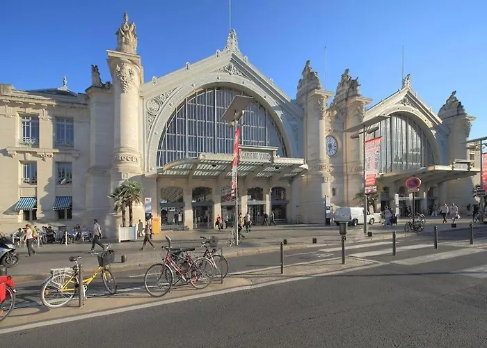 L'intemporel - A 300m De La Gare De *